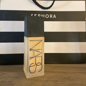 NARS Foundation Semi-Matte ✨